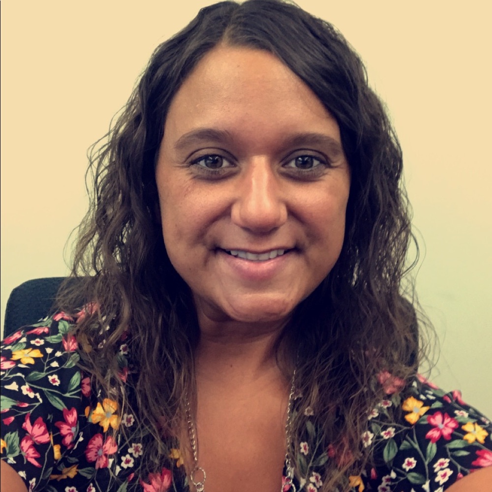 Meet your Posher, Symone